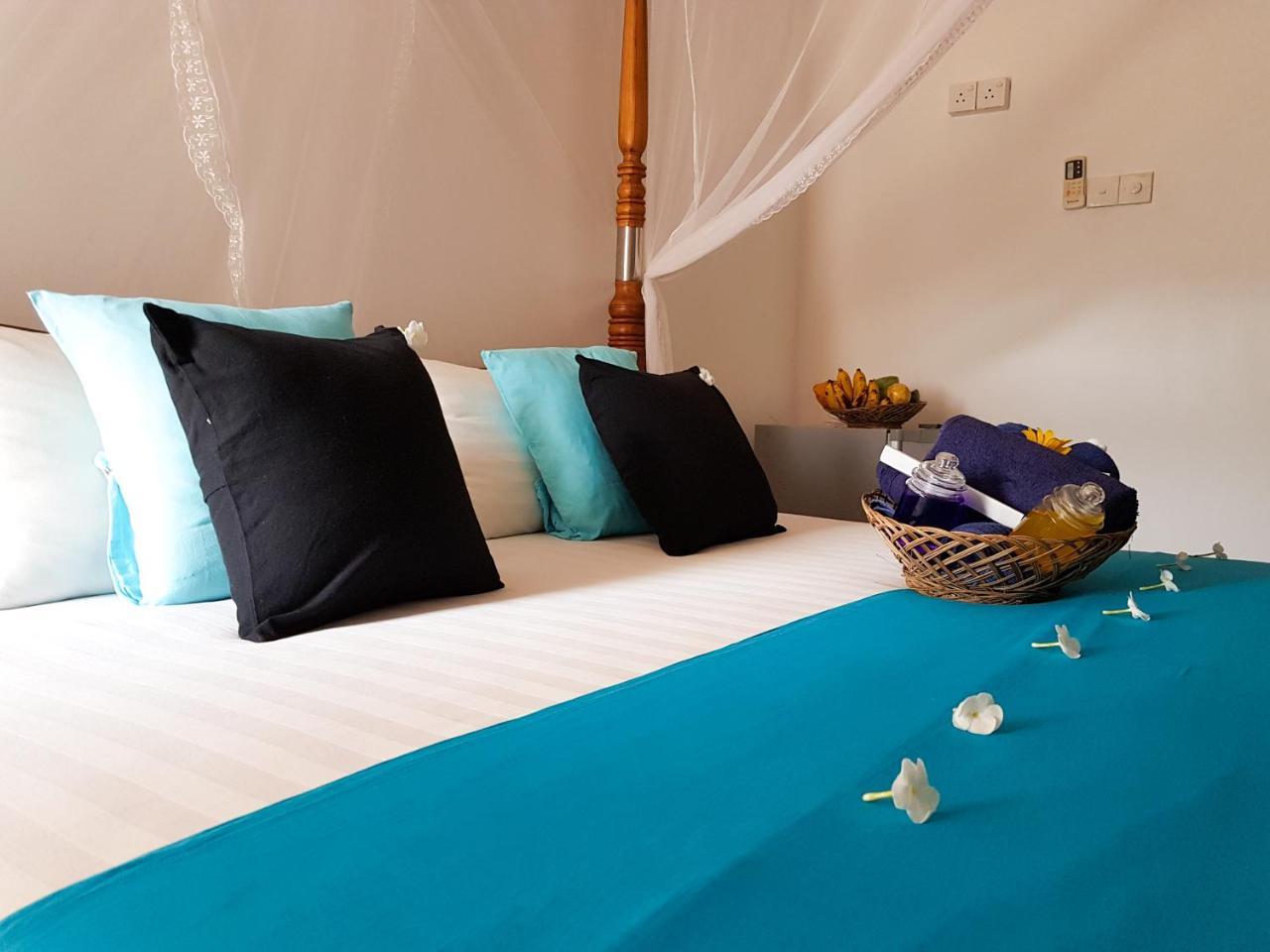 White Villa Beach Resort ميريسا المظهر الخارجي الصورة